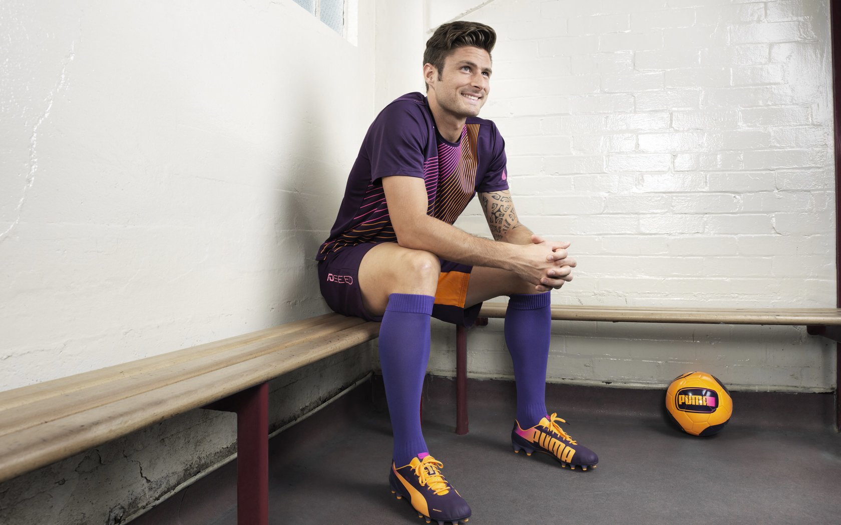 欧洲绿茵场的中国身影，当神秘东方力量开始接管比赛